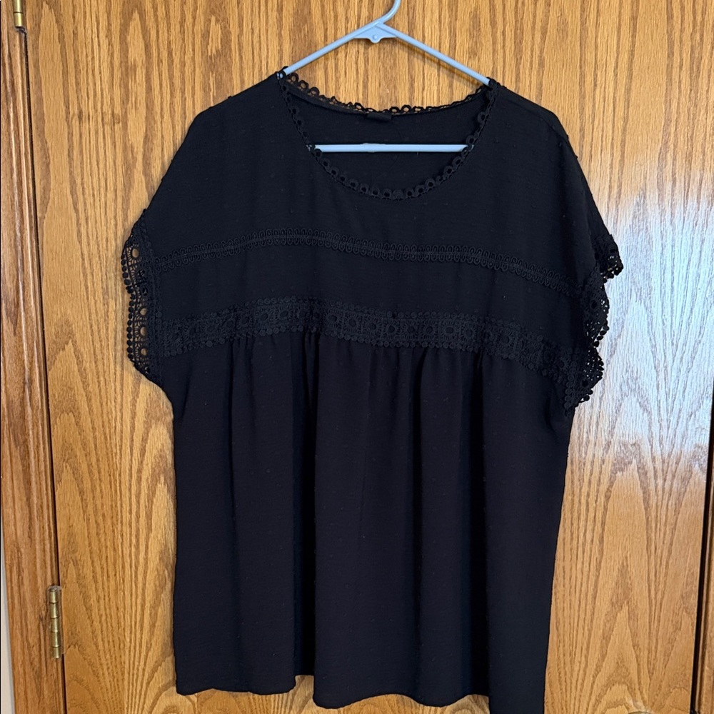 Black Lace Trim Women’s Blouse - Elegant Short Sleeve Top